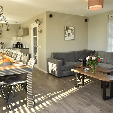 Luxurious In Schoorl With Garden
